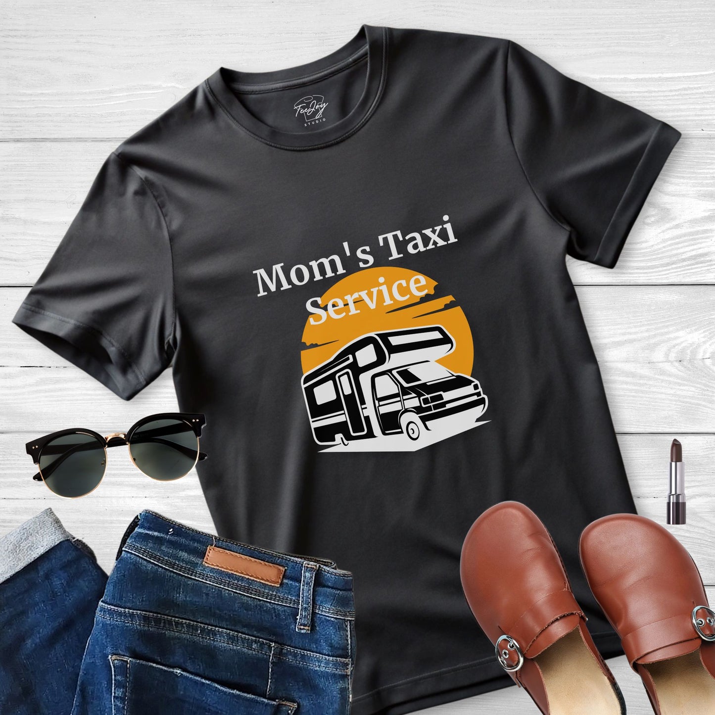Mom's Taxi Service - Campervan -Tee