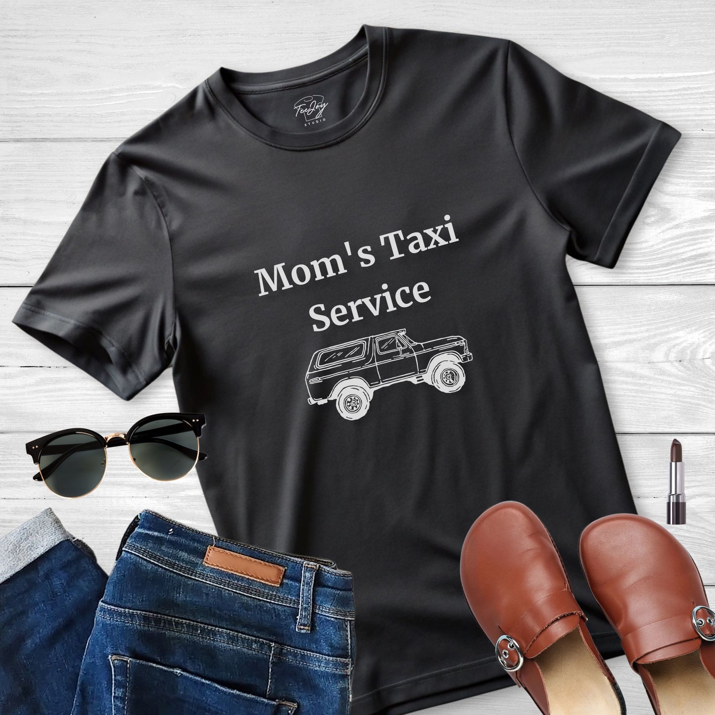 Mom's Taxi Service - Chevy Blazer -Tee